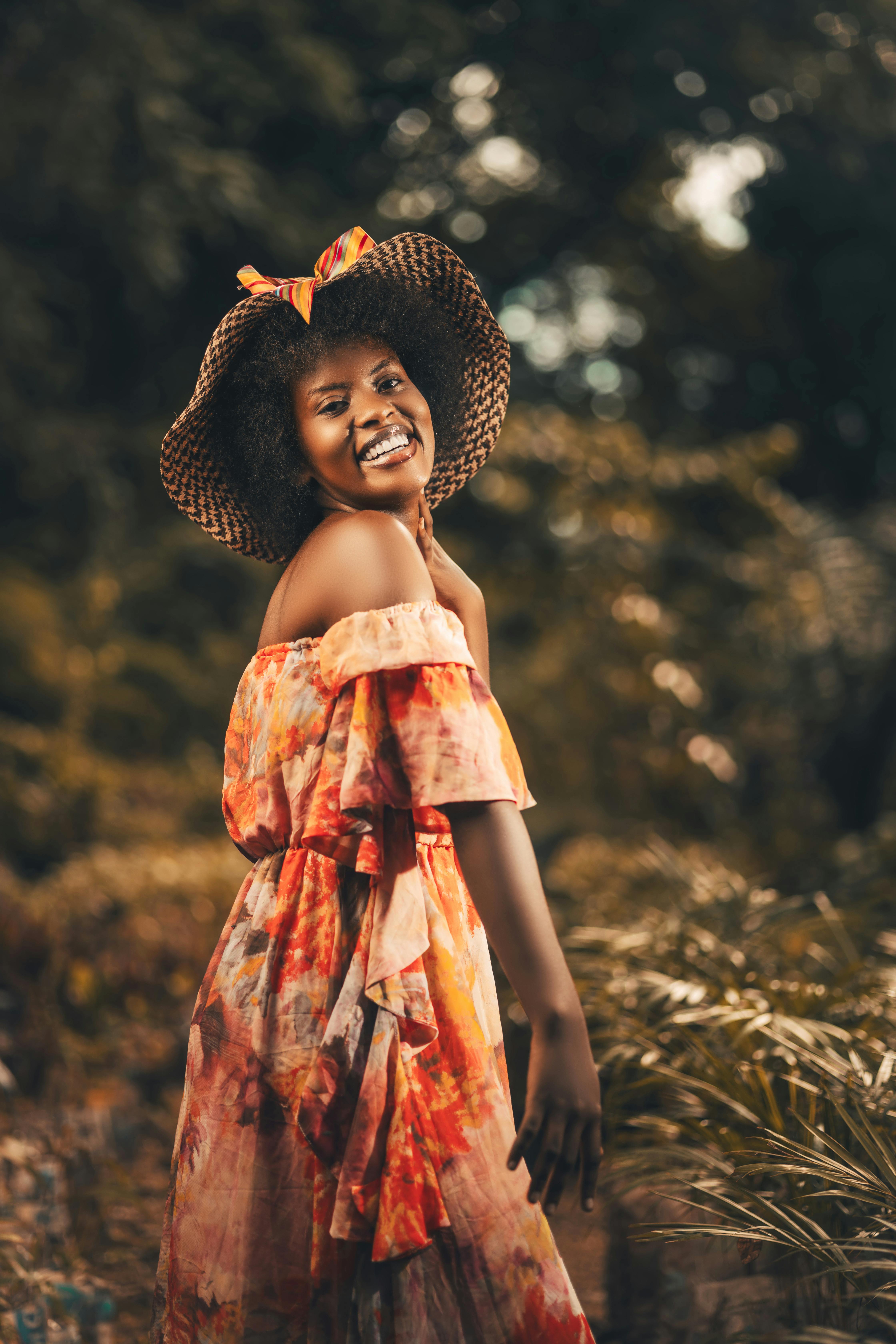 《风里有光》海报图